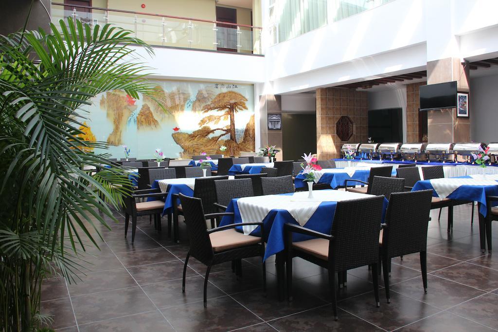Zhuhai Platinum Holiday Hotel Exterior photo